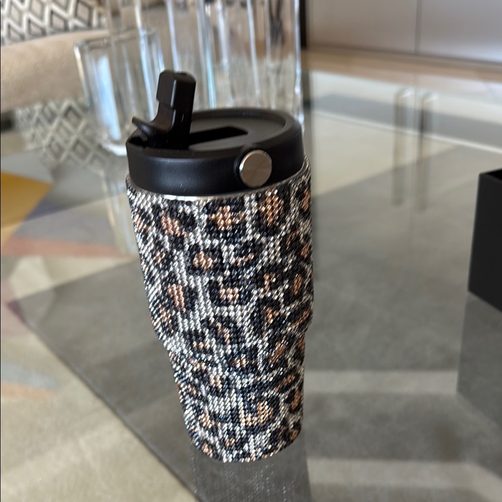 Lady Leopard Coffee Mug 550ML/19oz - Picture 4 of 9